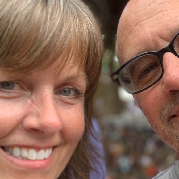 Meet your Posher, Helen - Picture 1 of 1